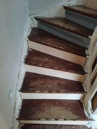 holztreppe sanieren, Alte Holztreppe renovieren, steinteppich Holztreppen, Treppen Sanierung, Steinteppich, Holztreppen,